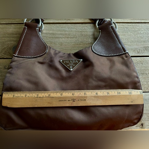 Prada Tessuto Hamal Y2K nylon with leather trim purse- authenticated - Picture 10 of 17